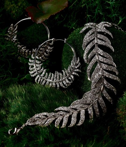 HSN - "Snow White and the Huntsman" Exclusive Collection