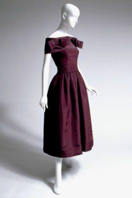 Christian Dior, cocktail ensemble in aubergine silk faille, 1953-1954, France