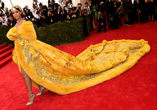 Rihanna in Guo Pei Haute Couture