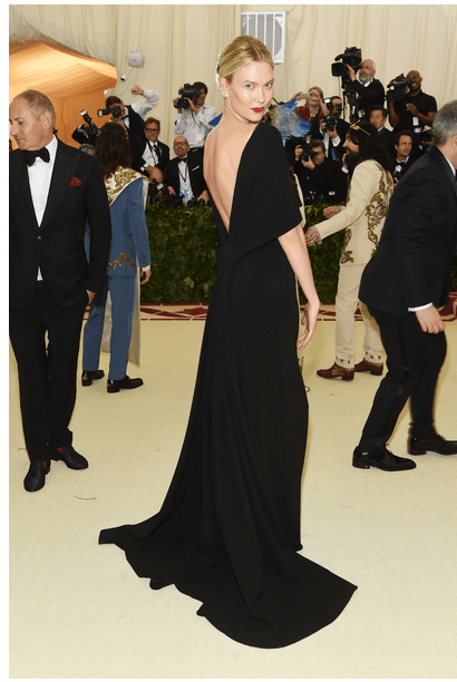 Karlie Kloss in Brandon Maxwell